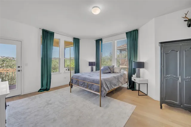 $2,950 | 520 South Meadowlark Street, Unit B, Lakeway, TX 78734