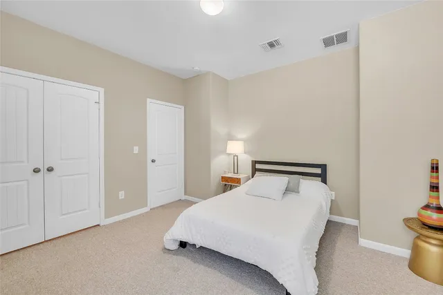 $2,950 | 520 South Meadowlark Street, Unit B, Lakeway, TX 78734