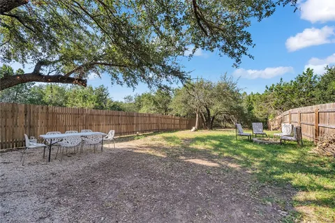 $2,950 | 520 South Meadowlark Street, Unit B, Lakeway, TX 78734