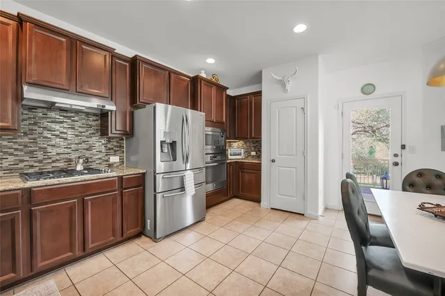 $2,950 | 520 South Meadowlark Street, Unit B, Lakeway, TX 78734