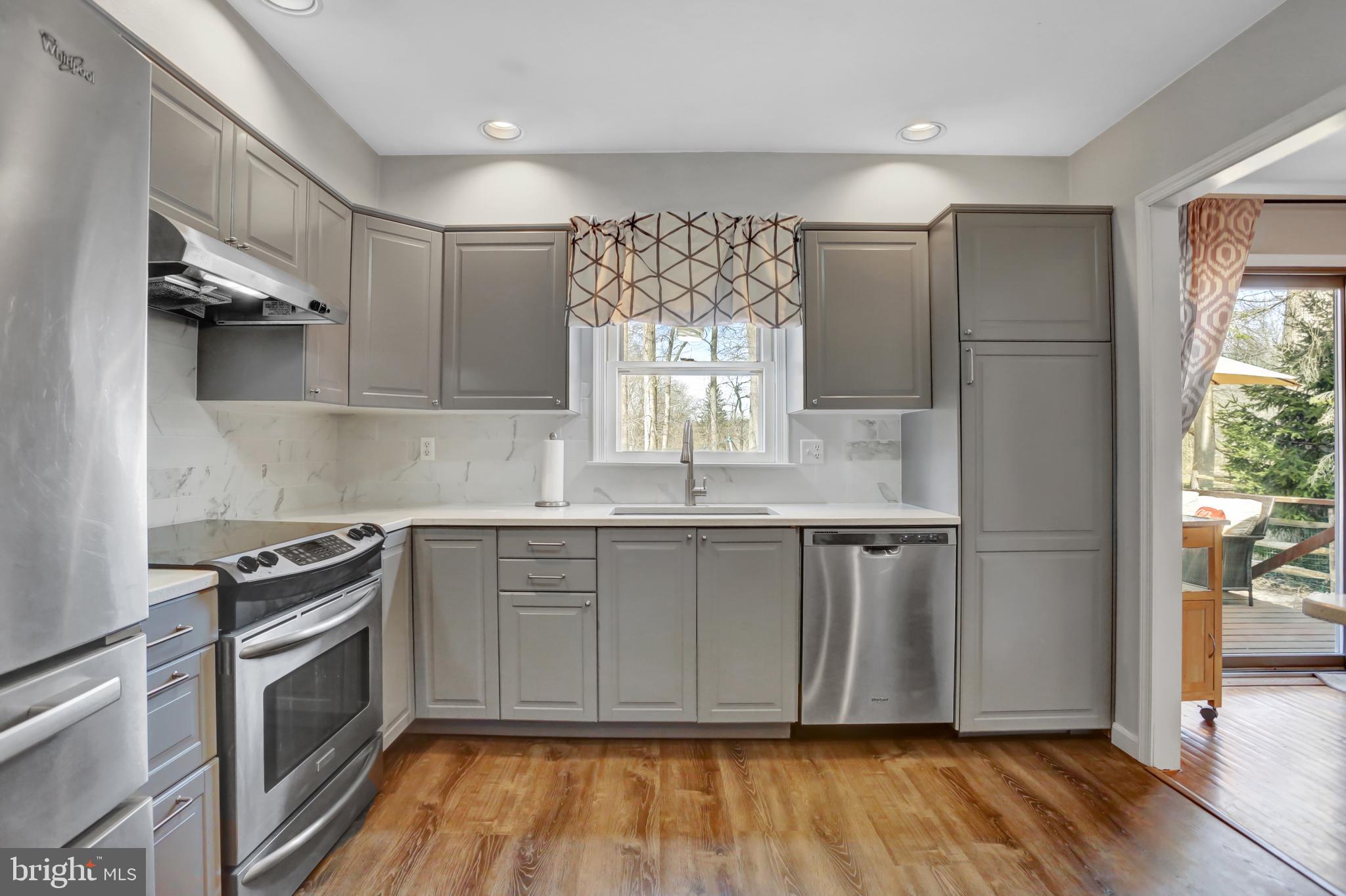 4802 Kings Road Doylestown, PA 18902 - Photo 14 of 37 Kitchen