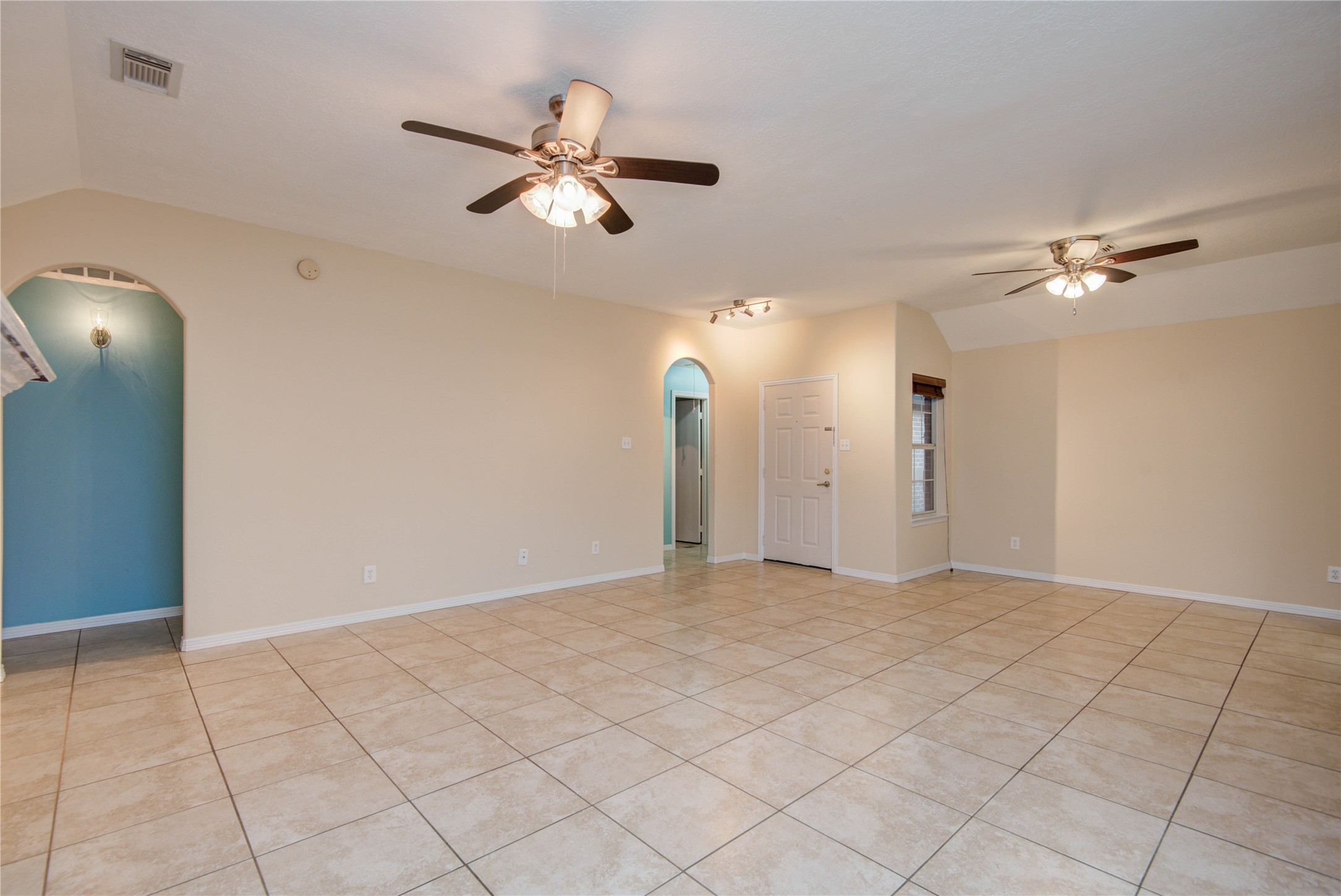 3330 Peachstone Place Spring, TX 77389 - Photo 3 of 21