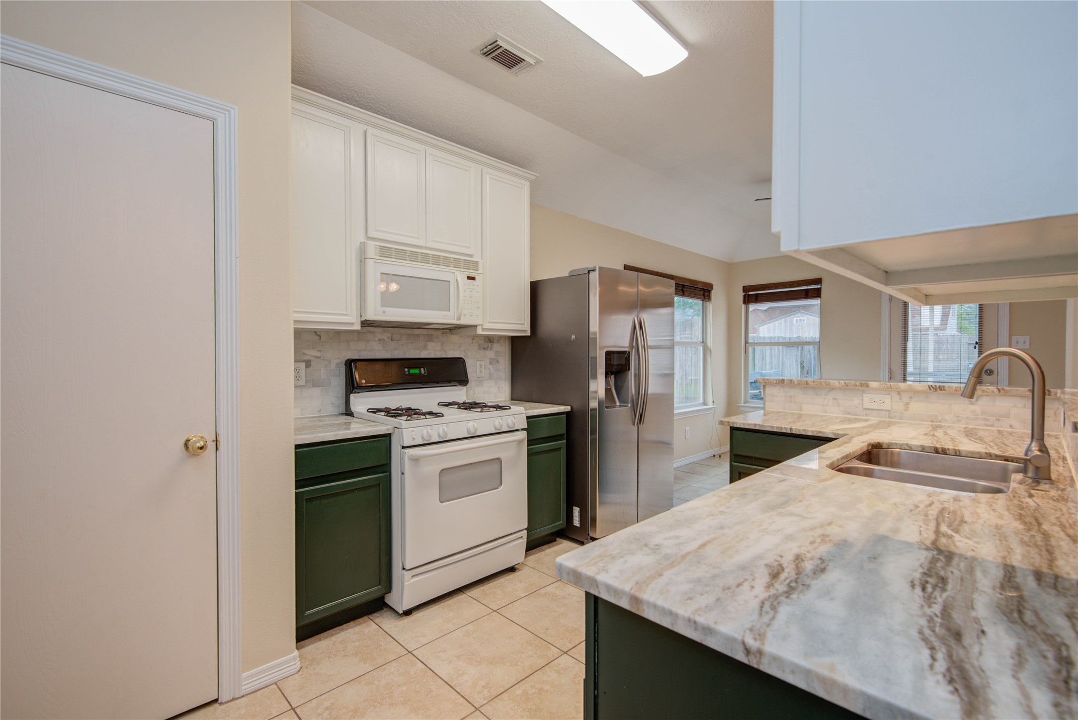 3330 Peachstone Place Spring, TX 77389 - Photo 8 of 21