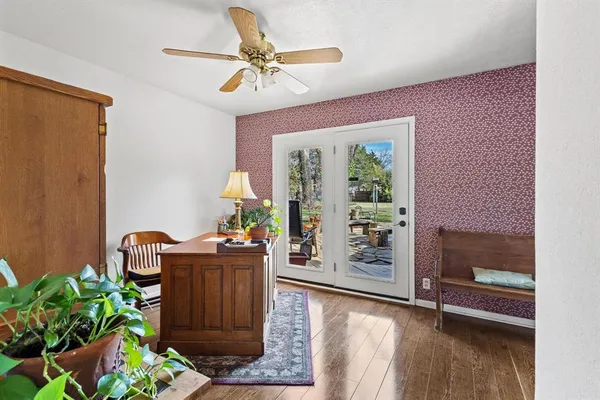 $274,900 | 513 West Mc Lain Drive, Sherman, TX 75092