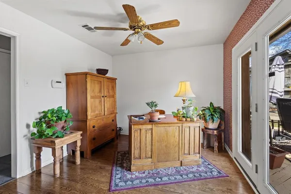 $274,900 | 513 West Mc Lain Drive, Sherman, TX 75092