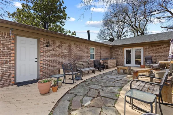 $274,900 | 513 West Mc Lain Drive, Sherman, TX 75092