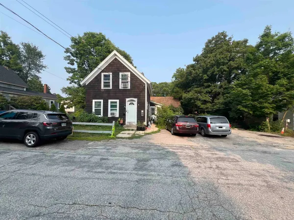 $336,000 | 7 Glen Street, Farmington, NH 03835