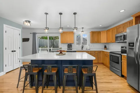 $920,000 | 8 Lakeway Lane, Harwich, MA 02645