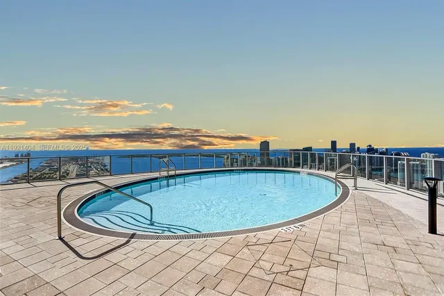 a view of multiple houses