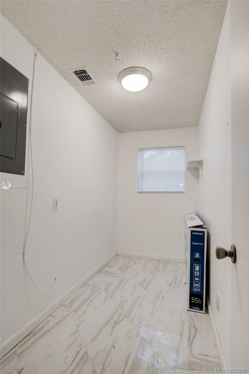 1879 Water Ridge Court, Unit 1879 Weston, FL 33326 - Photo 18 of 21