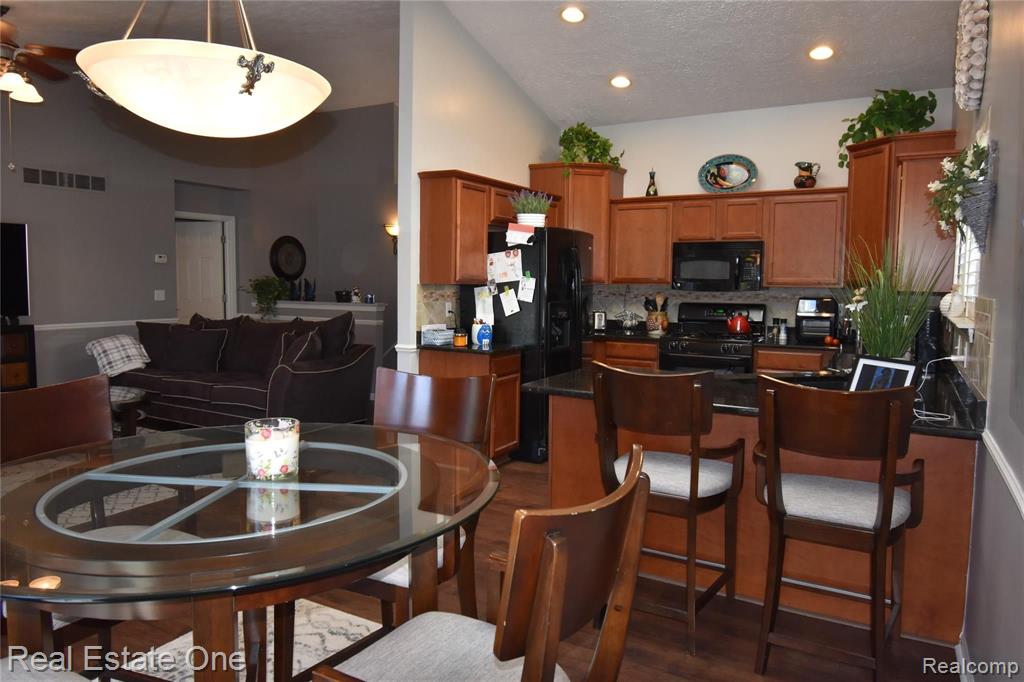 26258 Wacker Drive, Unit 200 Chesterfield, MI 48051 - Photo 12 of 43