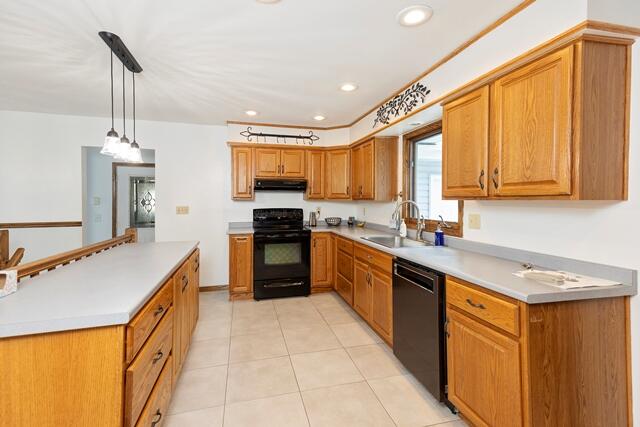 401 Oak Ridge Court Fort Atkinson, WI 53538 - Photo 13 of 32 Kitchen 2