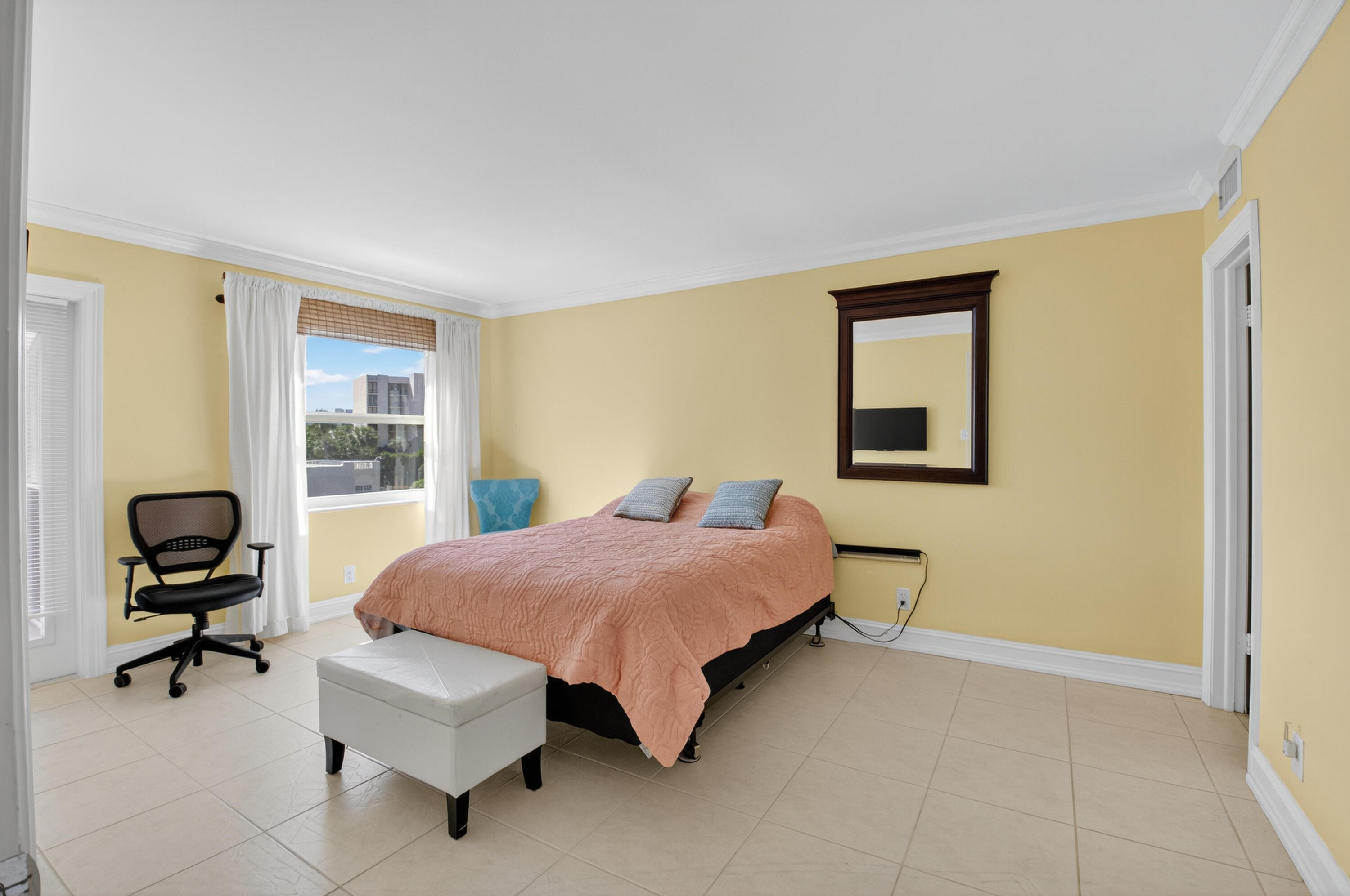 2871 North Ocean Boulevard, Unit V247 Boca Raton, FL 33431 - Photo 17 of 77 DSC_9369