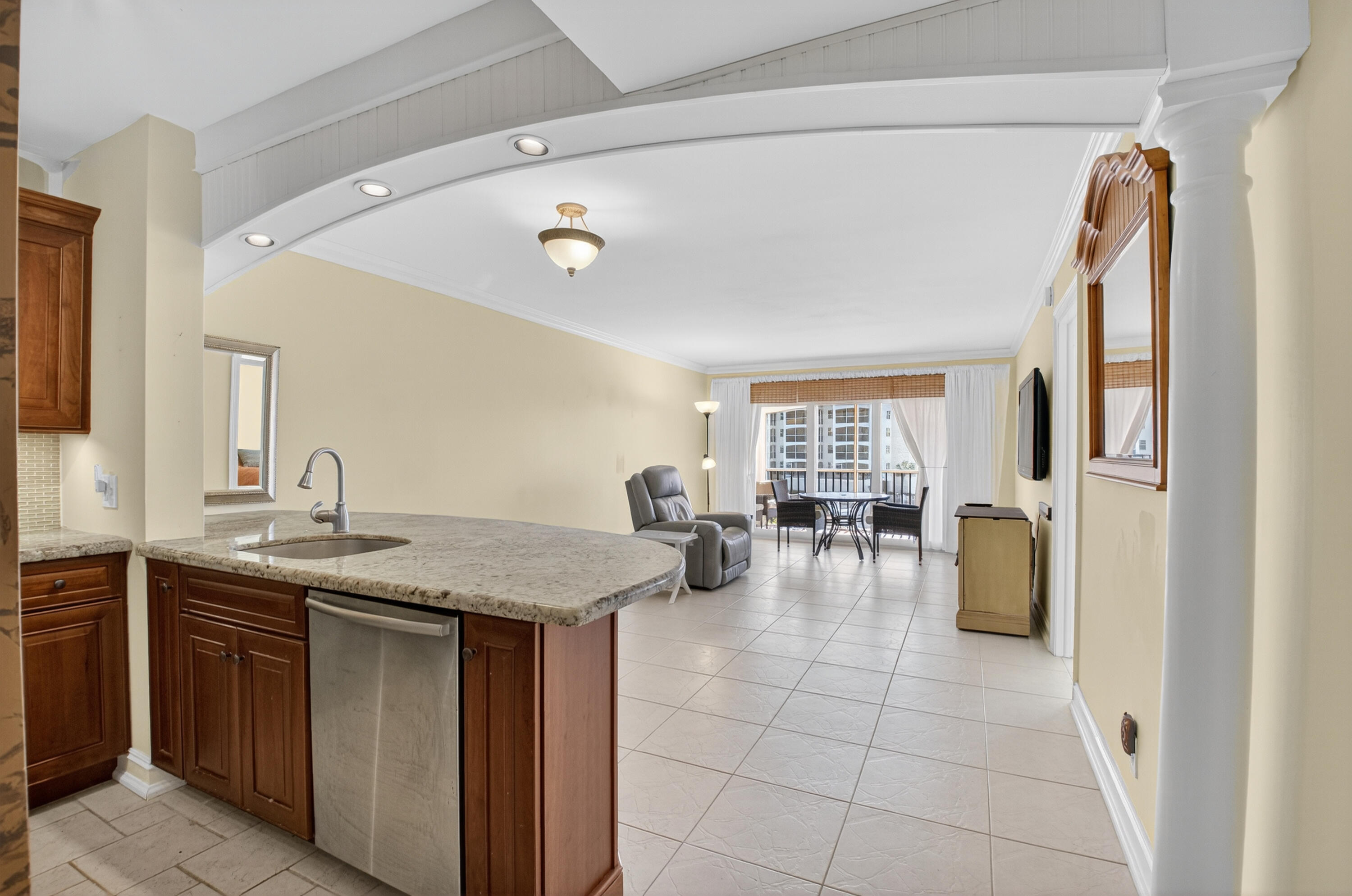 2871 North Ocean Boulevard, Unit V247 Boca Raton, FL 33431 - Photo 3 of 77 DSC_9293
