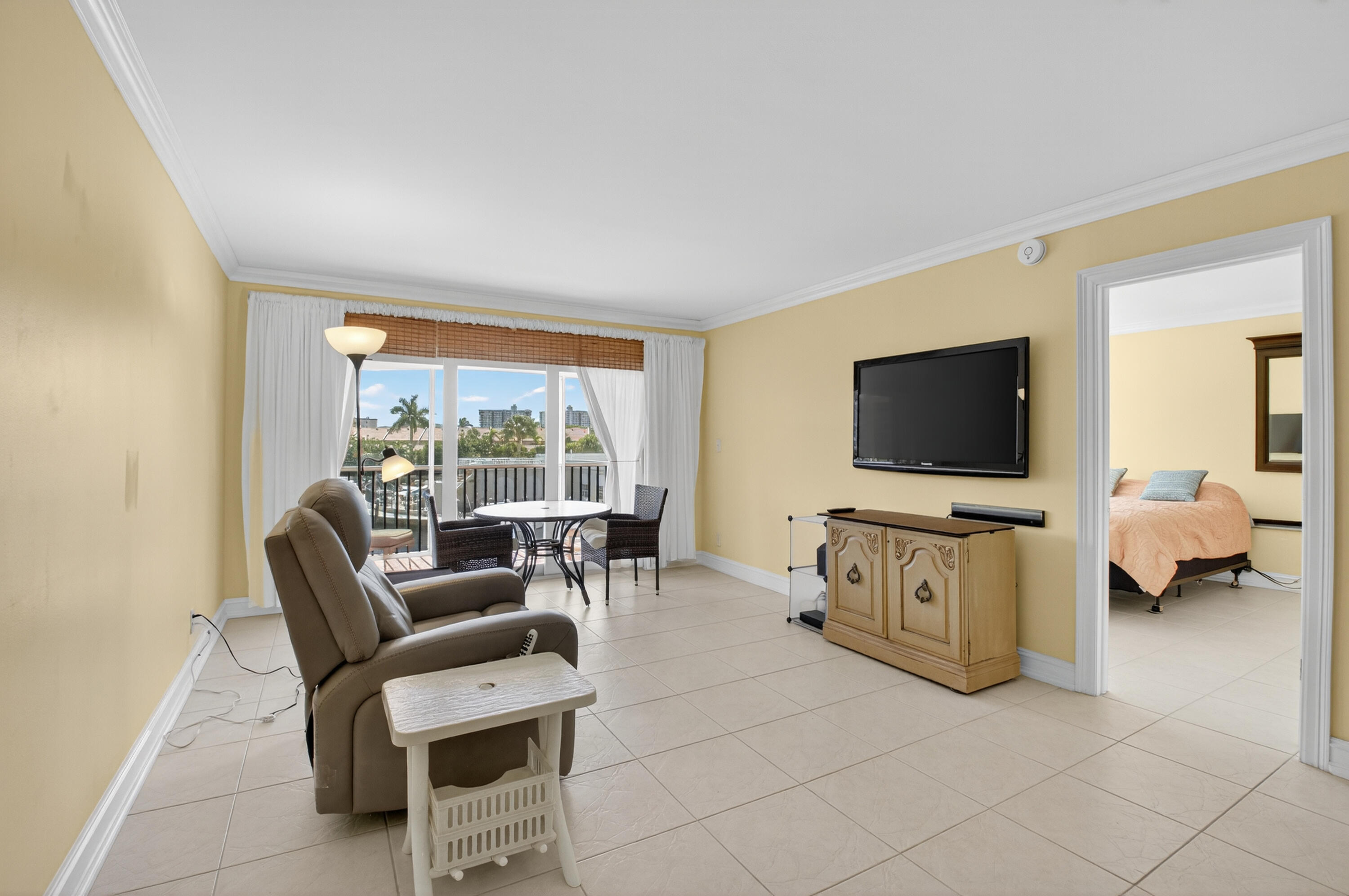 2871 North Ocean Boulevard, Unit V247 Boca Raton, FL 33431 - Photo 7 of 77 DSC_9316