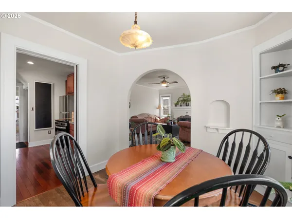 $525,000 | 7024 North Albina Avenue, Portland, OR 97217