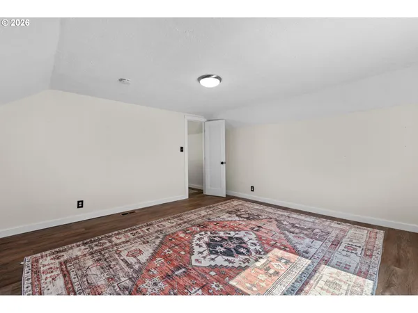 $525,000 | 7024 North Albina Avenue, Portland, OR 97217