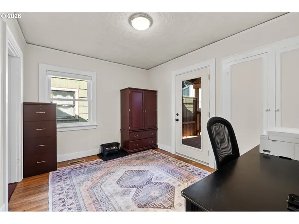 $525,000 | 7024 North Albina Avenue, Portland, OR 97217