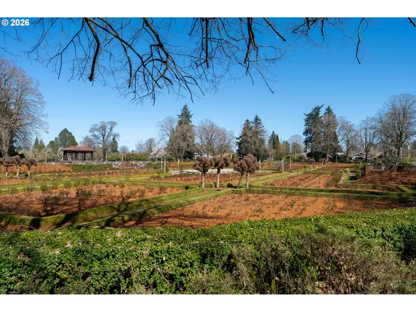 $525,000 | 7024 North Albina Avenue, Portland, OR 97217