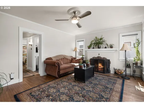 $525,000 | 7024 North Albina Avenue, Portland, OR 97217