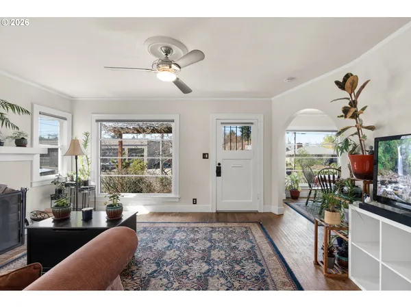 $525,000 | 7024 North Albina Avenue, Portland, OR 97217