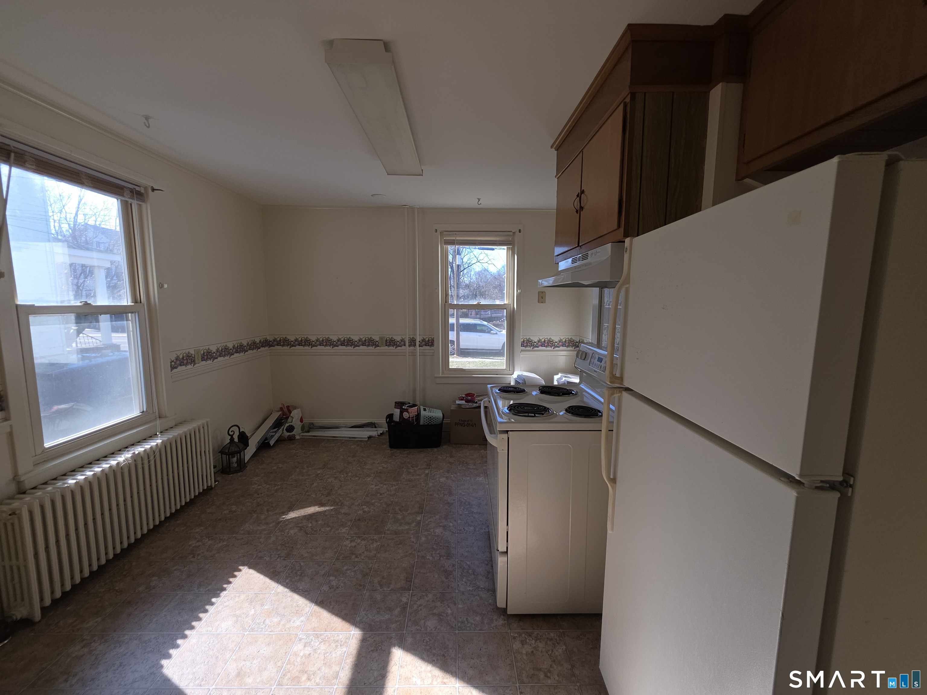 44 Maple Avenue Windsor, CT 06095 - Photo 18 of 35 Kitchen Unit B