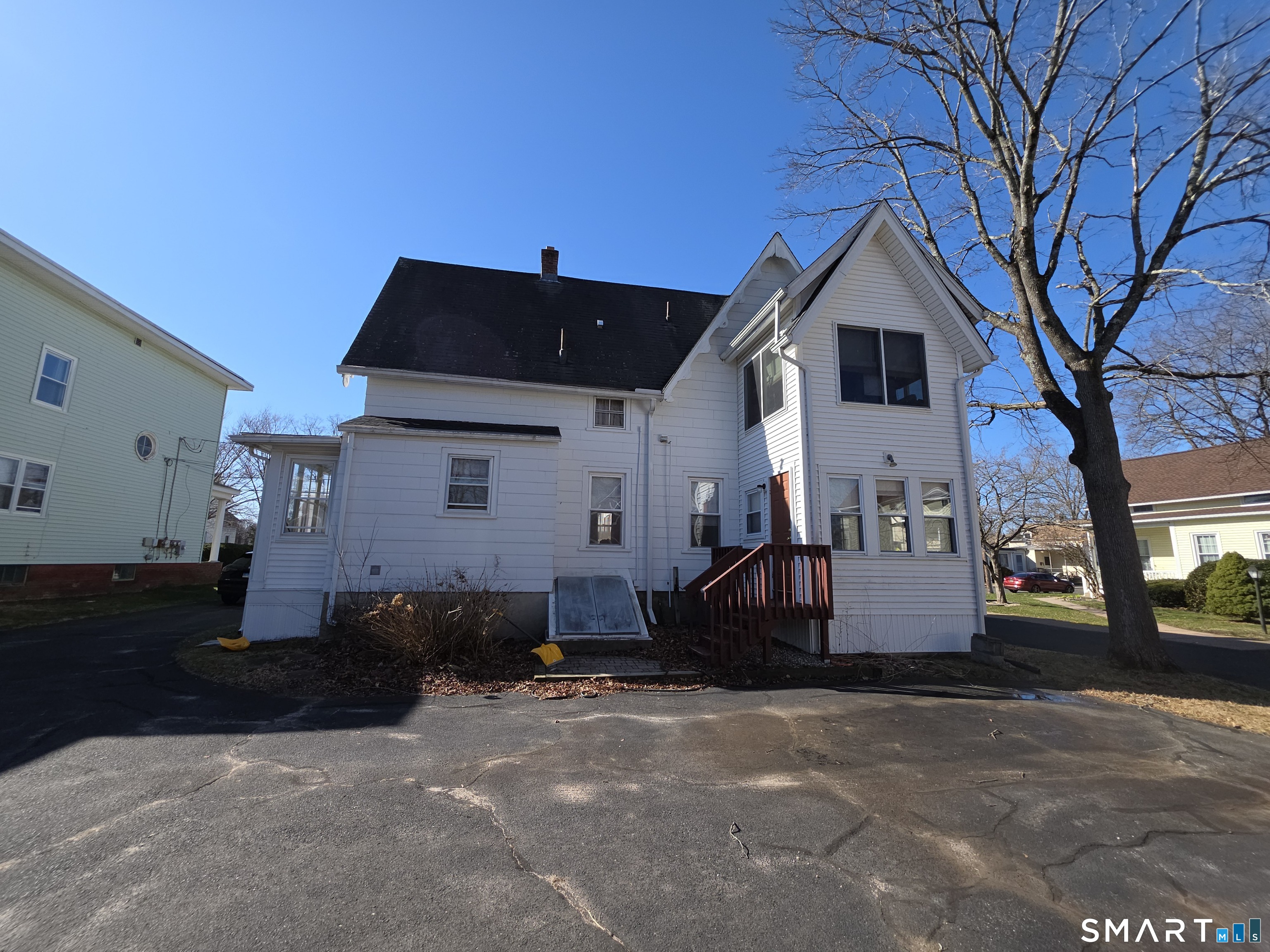 44 Maple Avenue Windsor, CT 06095 - Photo 29 of 35