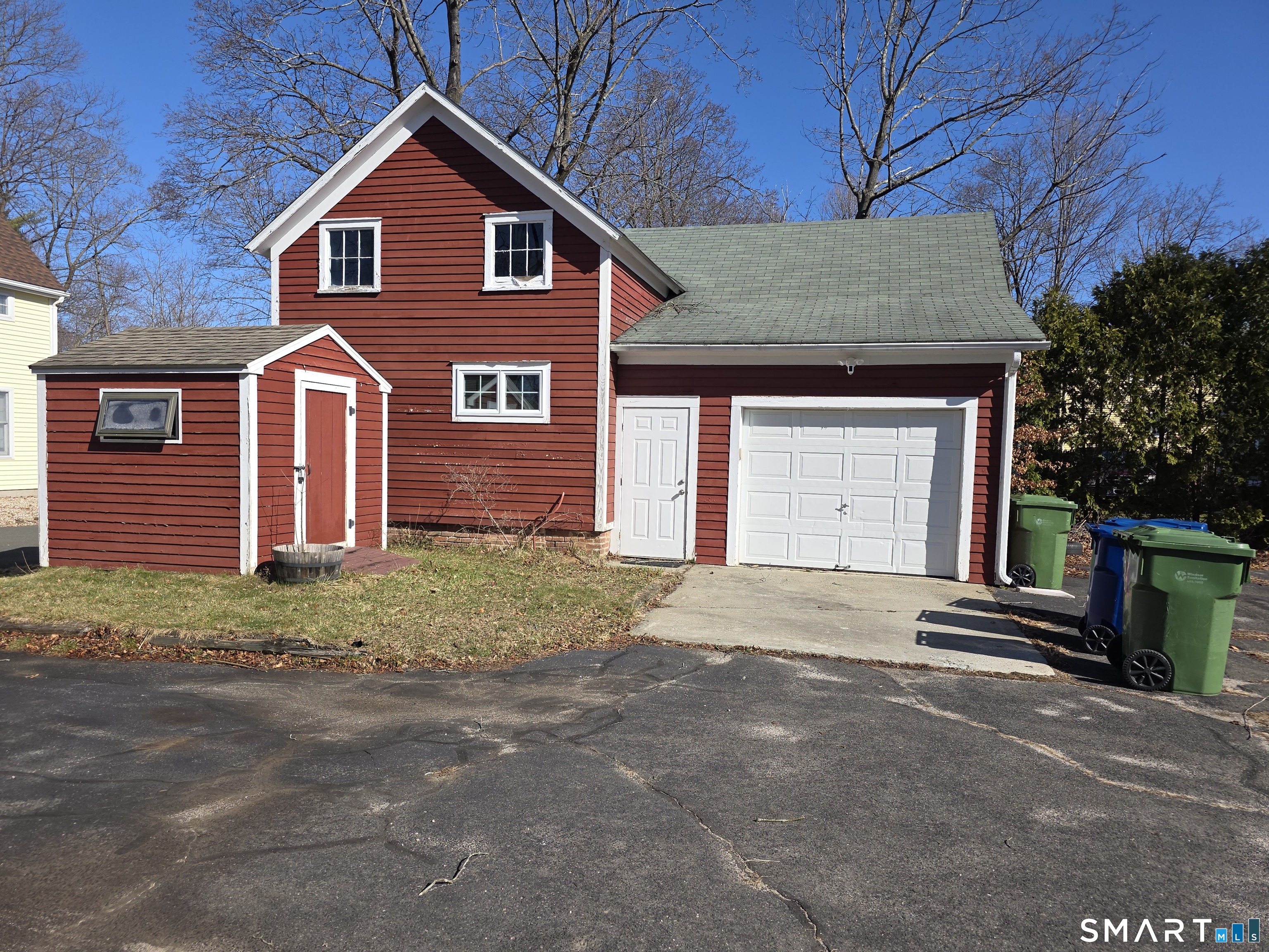 44 Maple Avenue Windsor, CT 06095 - Photo 35 of 35 Garage/Shed/ Barn