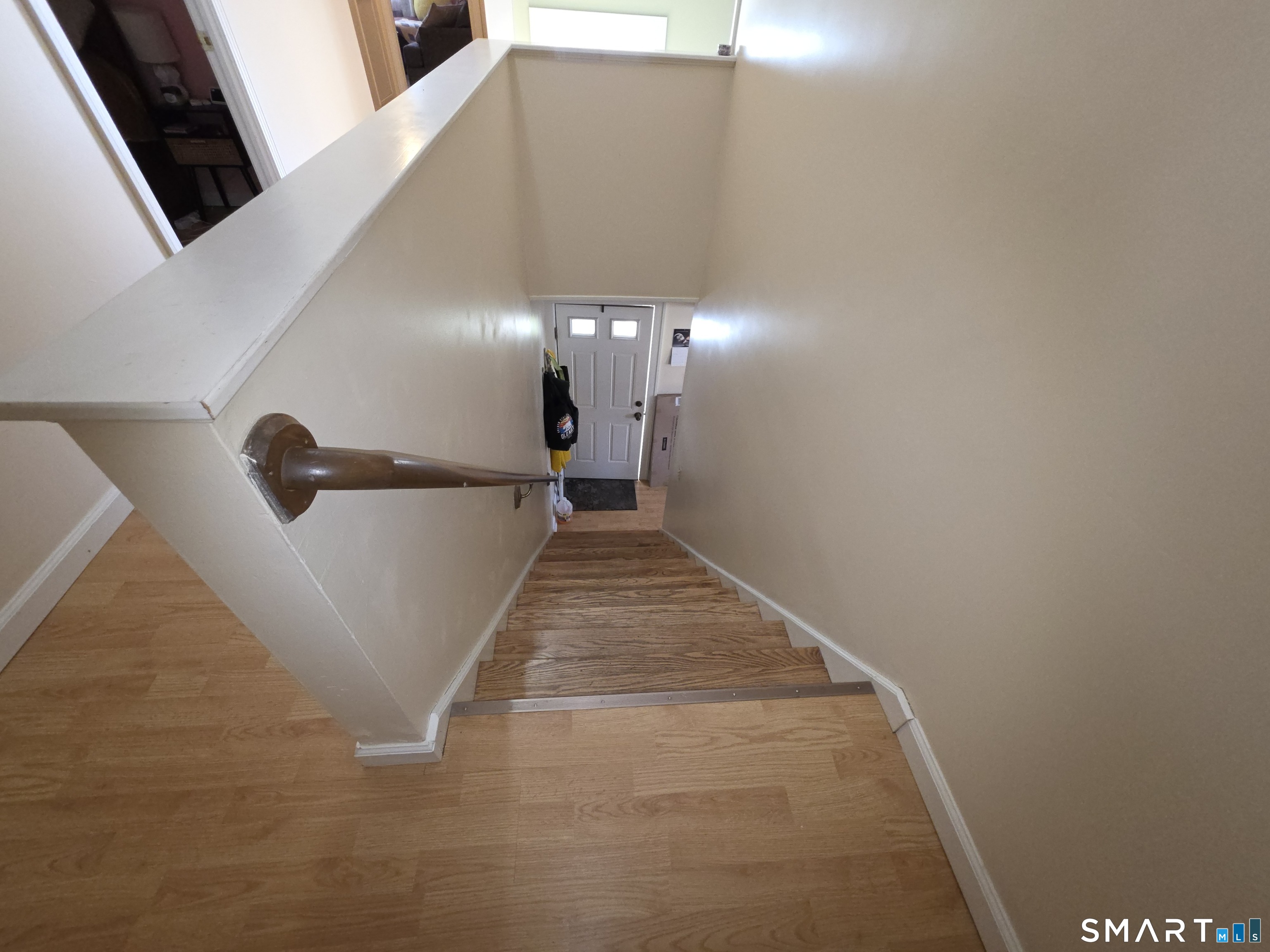 44 Maple Avenue Windsor, CT 06095 - Photo 6 of 35