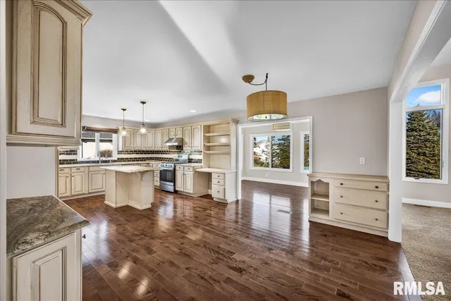 $495,000 | 2619 Sunset Court, Peoria, IL 61615