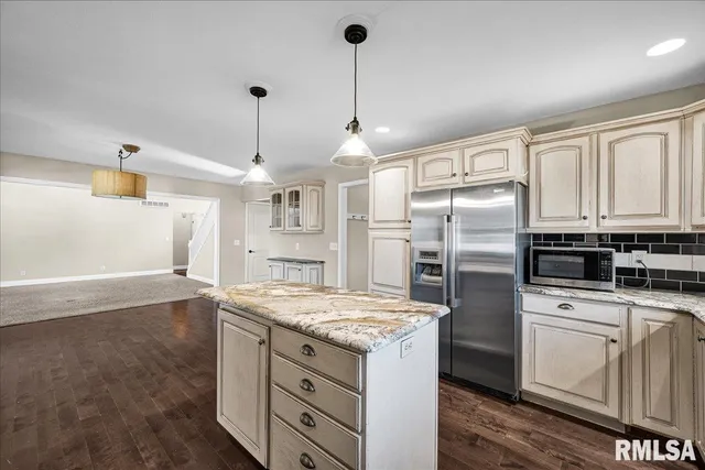 $495,000 | 2619 Sunset Court, Peoria, IL 61615