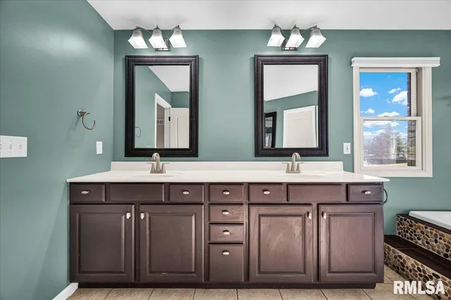 $495,000 | 2619 Sunset Court, Peoria, IL 61615