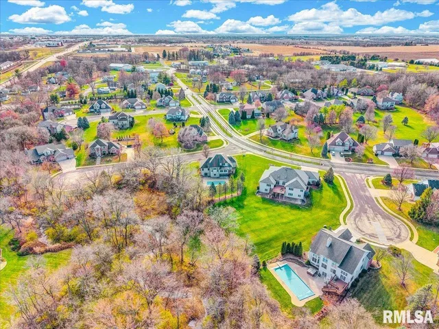 $495,000 | 2619 Sunset Court, Peoria, IL 61615