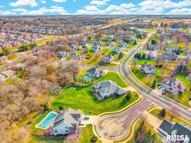 $495,000 | 2619 Sunset Court, Peoria, IL 61615