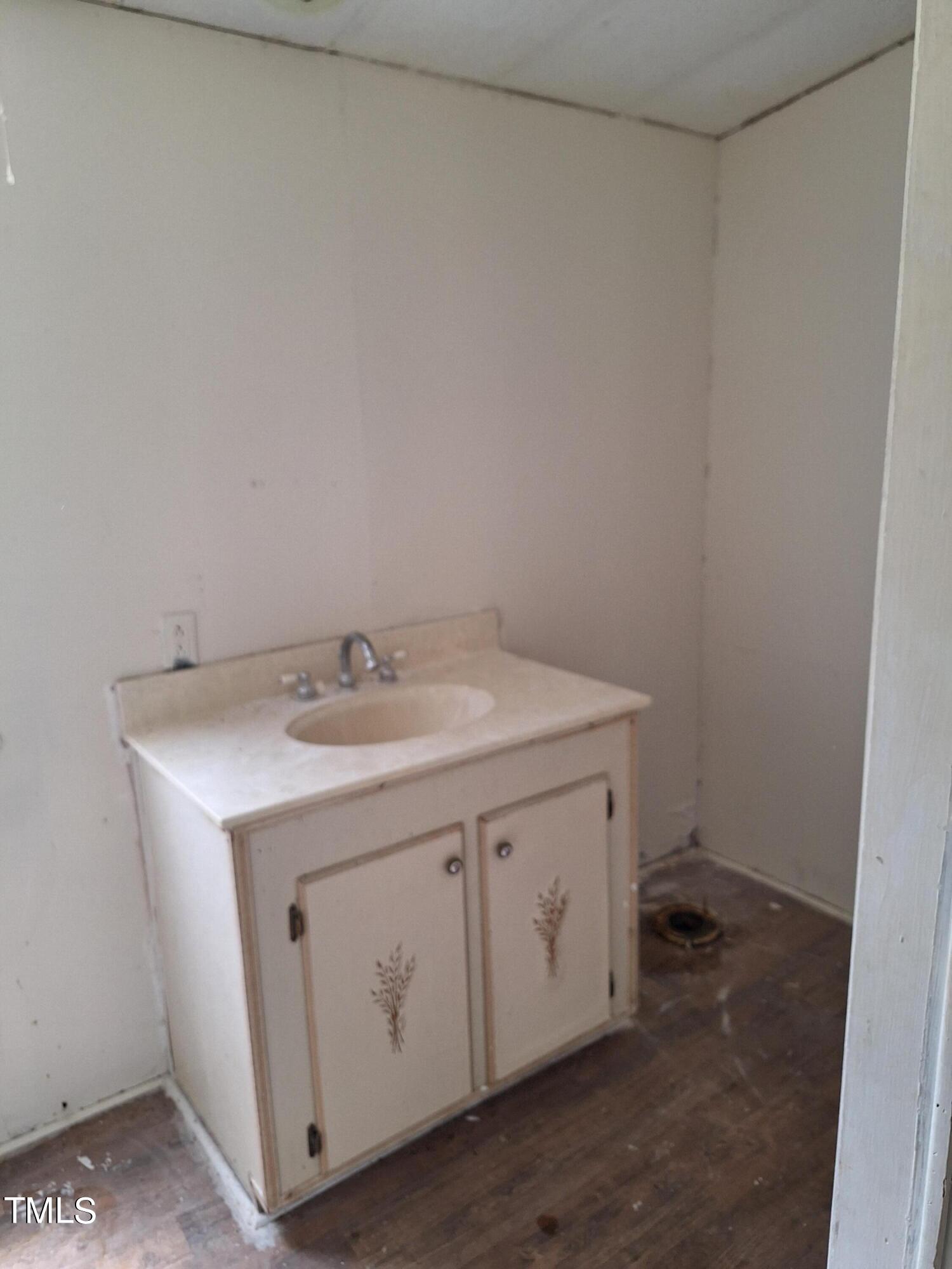 2010 John Russell Road Raeford, NC 28376 - Photo 17 of 17 20240707_142717