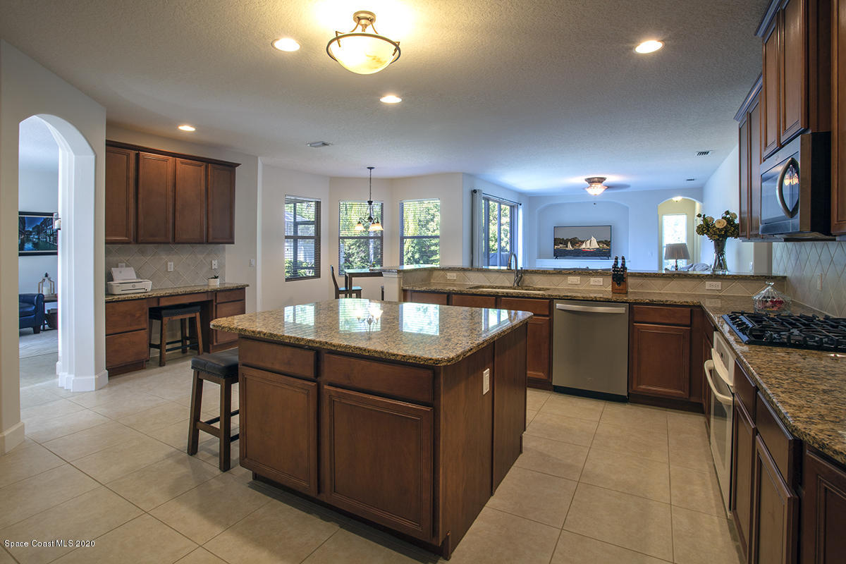 1694 Simerick Lane Melbourne, FL 32940 - Photo 15 of 55 Chef's Kitchen