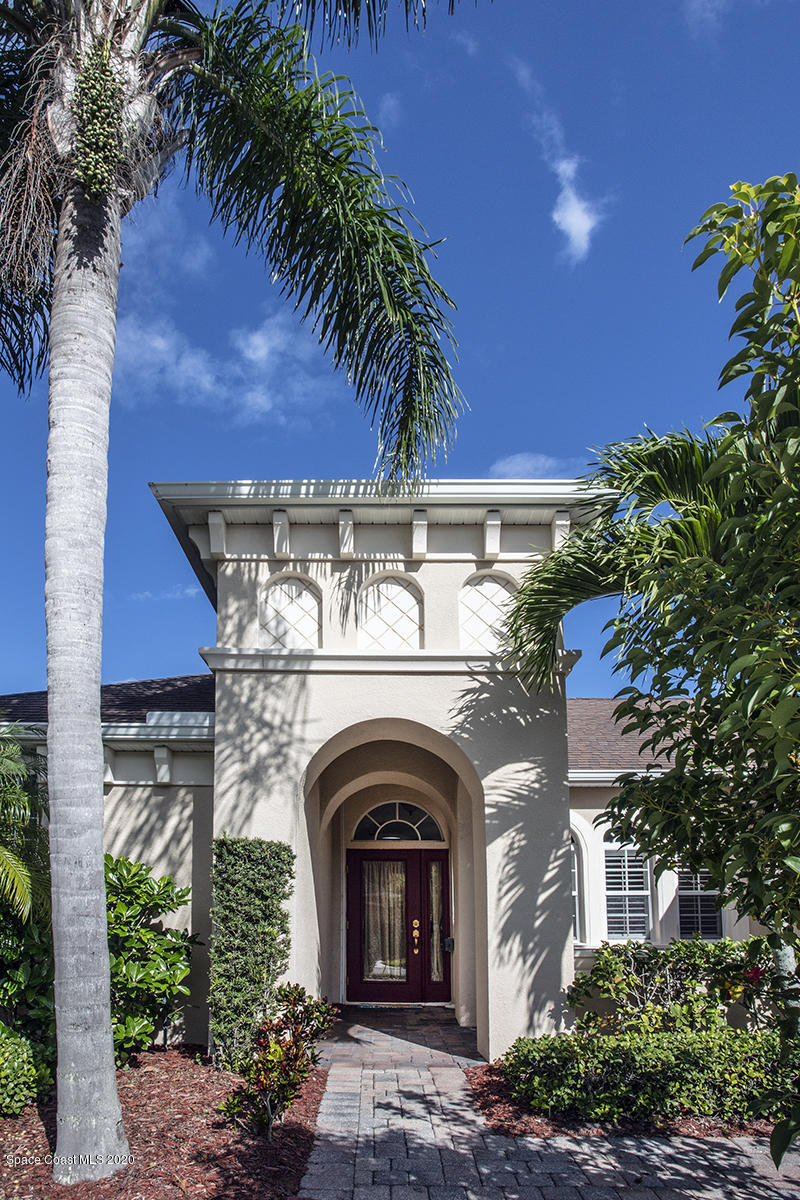 1694 Simerick Lane Melbourne, FL 32940 - Photo 6 of 55 Entrance