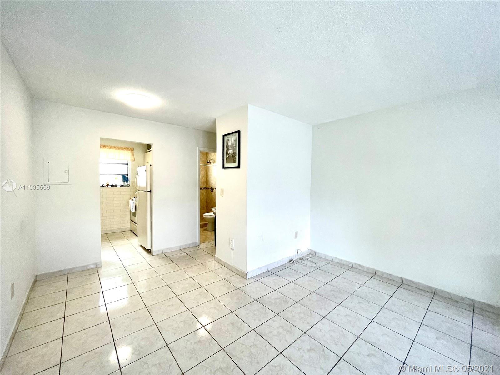 734 Meridian Avenue, Unit 5 Miami Beach, FL 33139 - Photo 5 of 9
