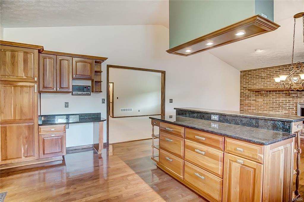 2718 Washington Mill Road Bellbrook, OH 45305 - Photo 9 of 65 Gallery Image 9