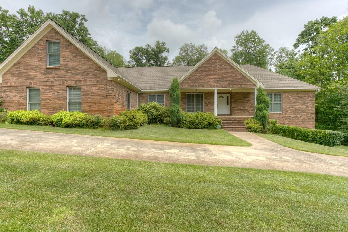700 Hargis Road Signal Mountain, TN 37377 - Photo 1 of 39 Front of Home