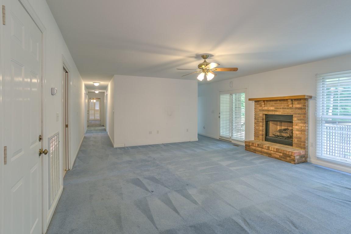 700 Hargis Road Signal Mountain, TN 37377 - Photo 9 of 39 Gas Fireplace