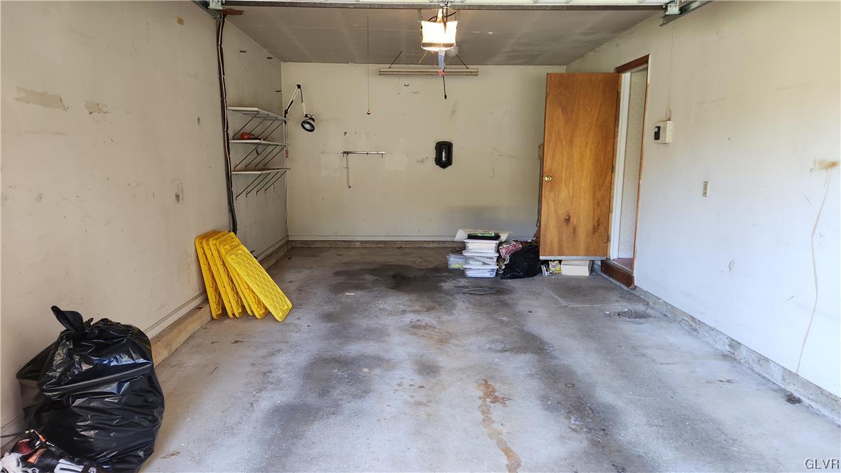 4055 Devonshire Road Bethlehem, PA 18020 - Photo 34 of 36 Gallery Image 34