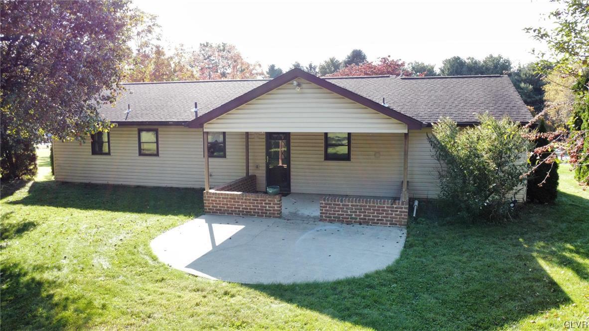 4055 Devonshire Road Bethlehem, PA 18020 - Photo 6 of 36 Gallery Image 6