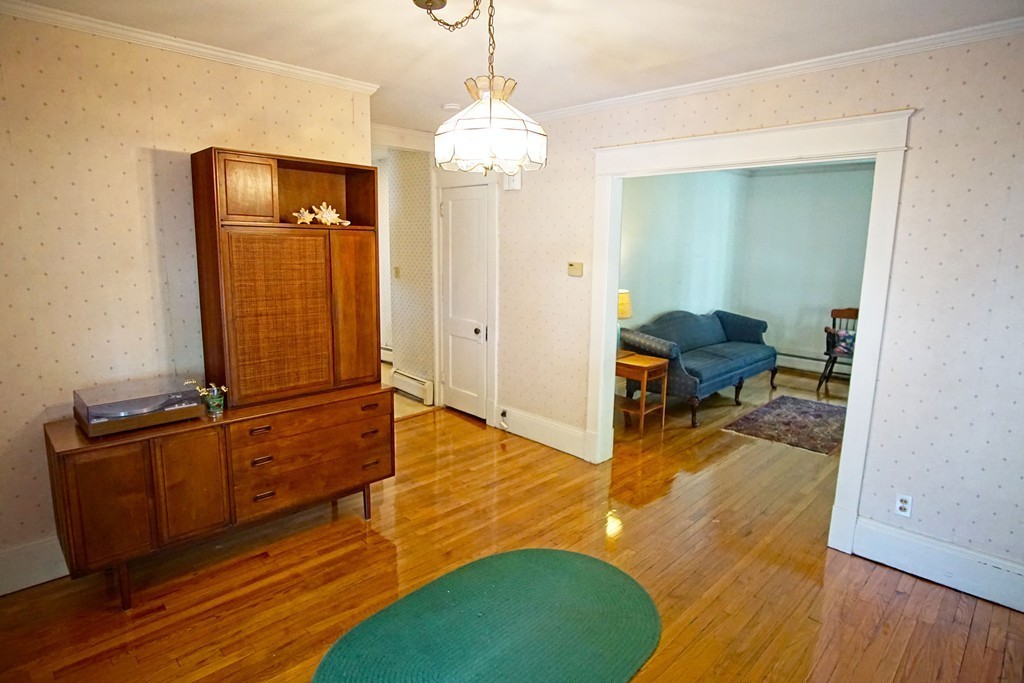 71-73 Eleanor Road Springfield, MA 01108 - Photo 5 of 27