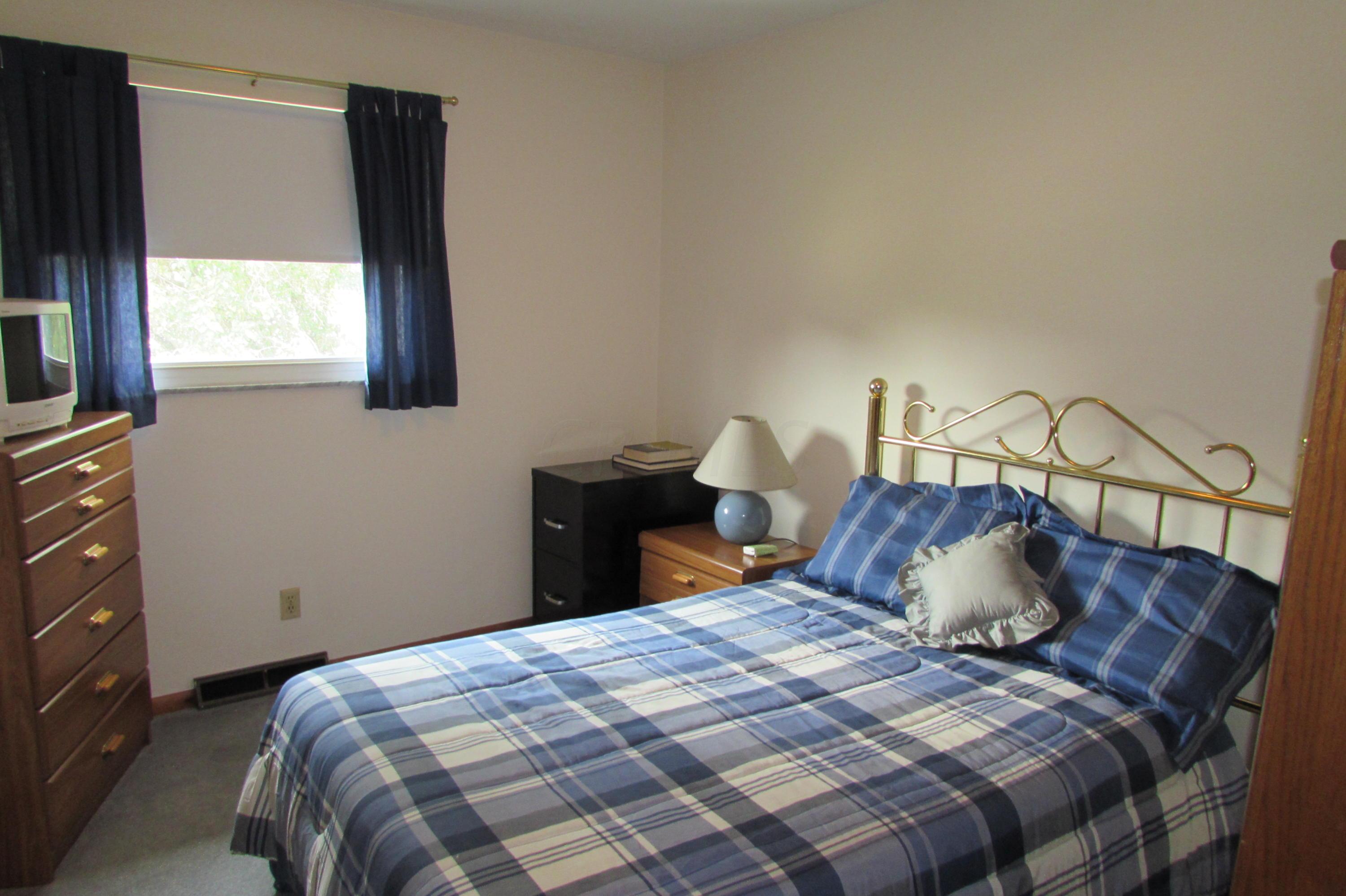 5230 Bagley Road Columbus, OH 43232 - Photo 13 of 21 Gallery Image 13