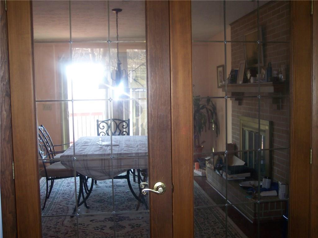 206 Ridgeview Drive Wexford, PA 15090 - Photo 6 of 12 Gallery Image 6