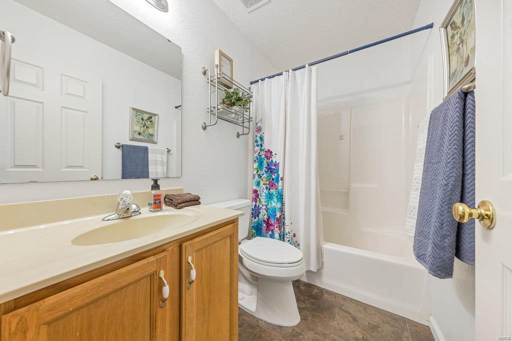 2704 Kettering Drive St. Charles, MO 63303 - Photo 32 of 49