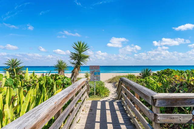 $4,375,000 | 100 Worth Avenue, Unit 308, Palm Beach, FL 33480