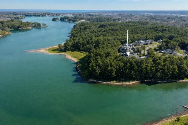 $1,295,000 | 100 Shepard's Cove Road, Unit H301, Kittery, ME 03904