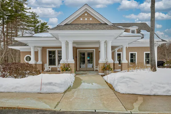 $1,295,000 | 100 Shepard's Cove Road, Unit H301, Kittery, ME 03904